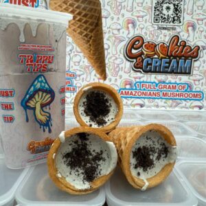 Trippy Tips Cookies Cream Cone